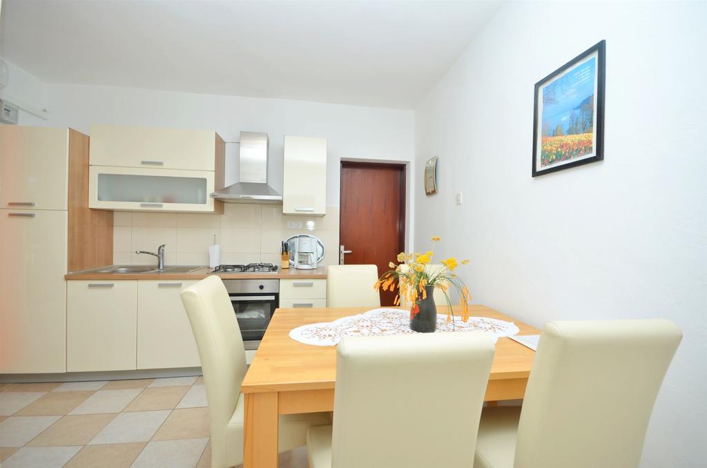 Apartment Gordan Murter Luaran gambar